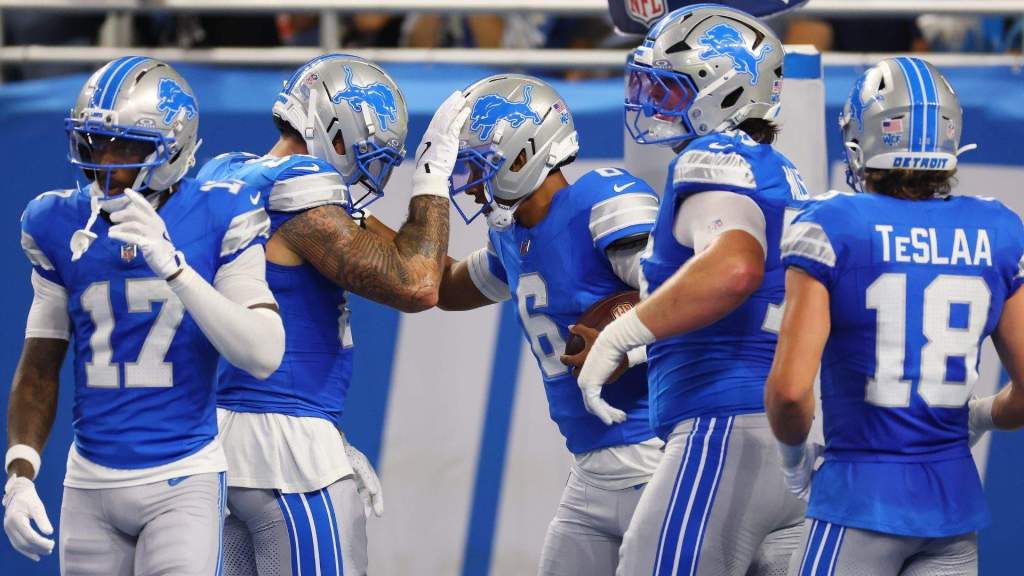 Lions Notes: Detroit Lions Establish Initial 2026 53-Man Roster
